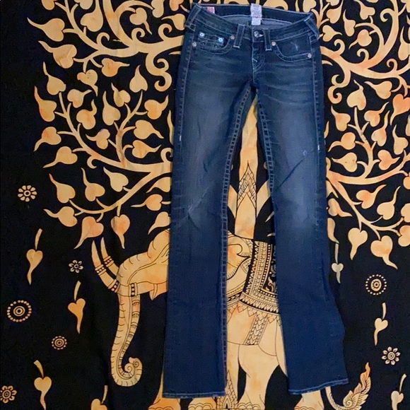 True Religion - Picture 2 of 2
